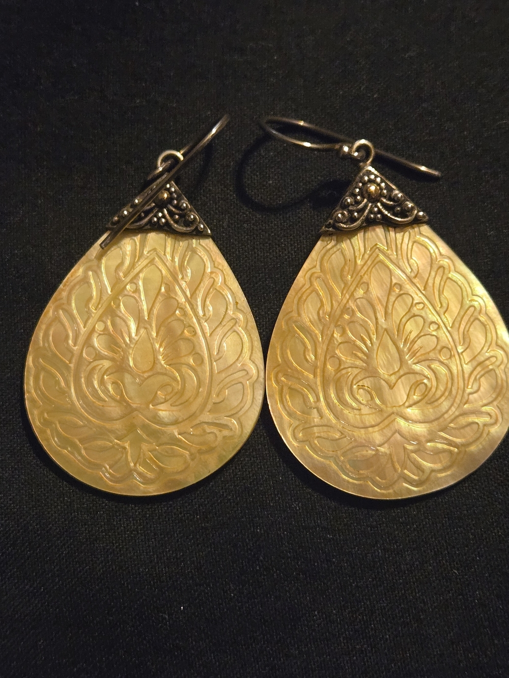 Robert Manse 925 Sterling 18K Gold Carved Mother of Pearl Dangle Earrings